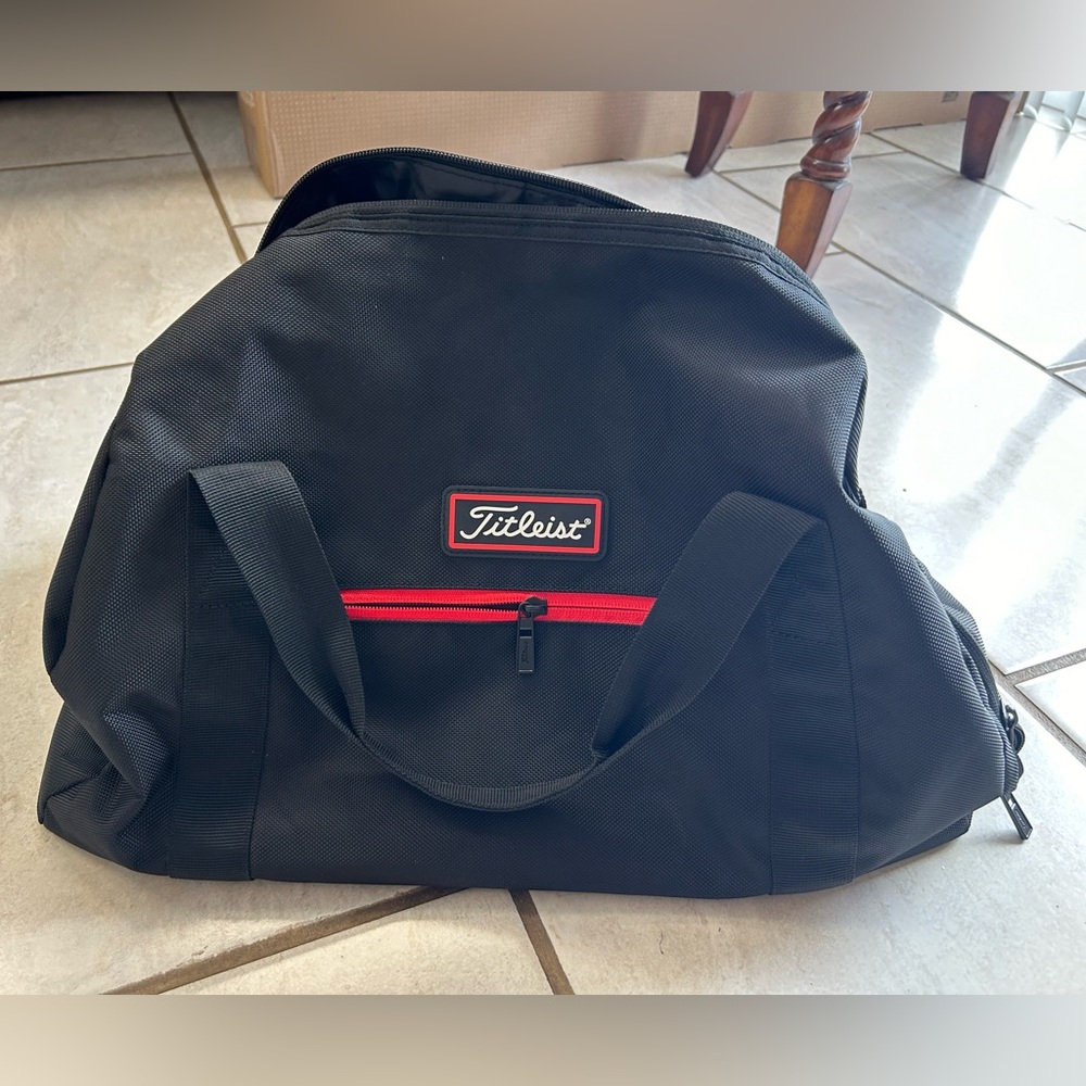Titleist Black and Red Men's Bag